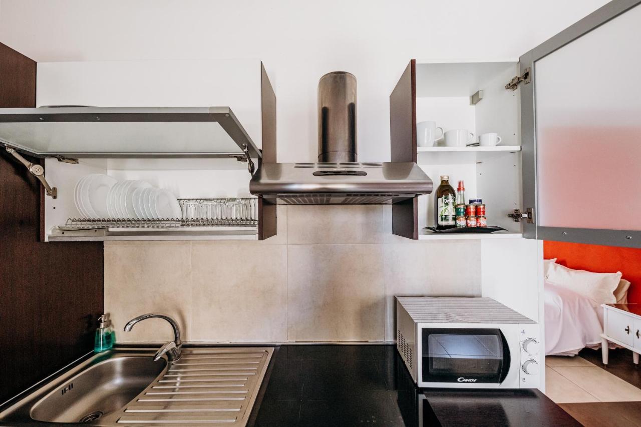 Kyanos Apartment